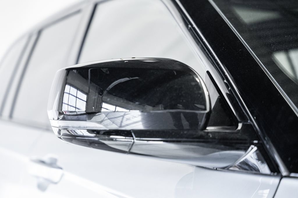 New 2025 Jeep Grand Cherokee Limited image 15