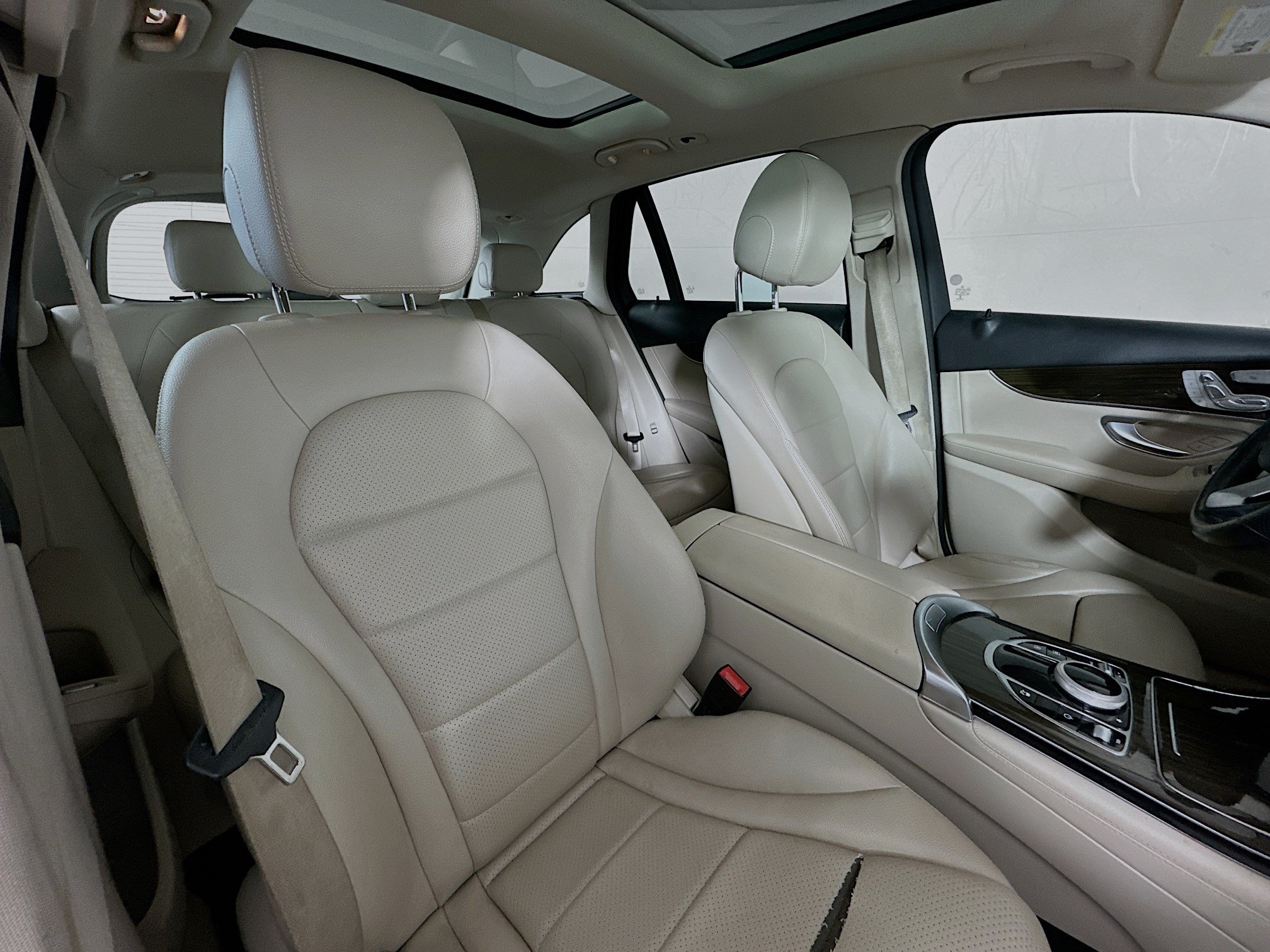 Certified 2018 Mercedes-Benz GLC 300 4MATIC image 26