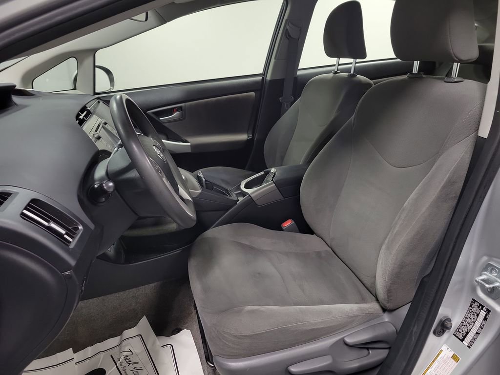 Used 2014 Toyota Prius Two image 13