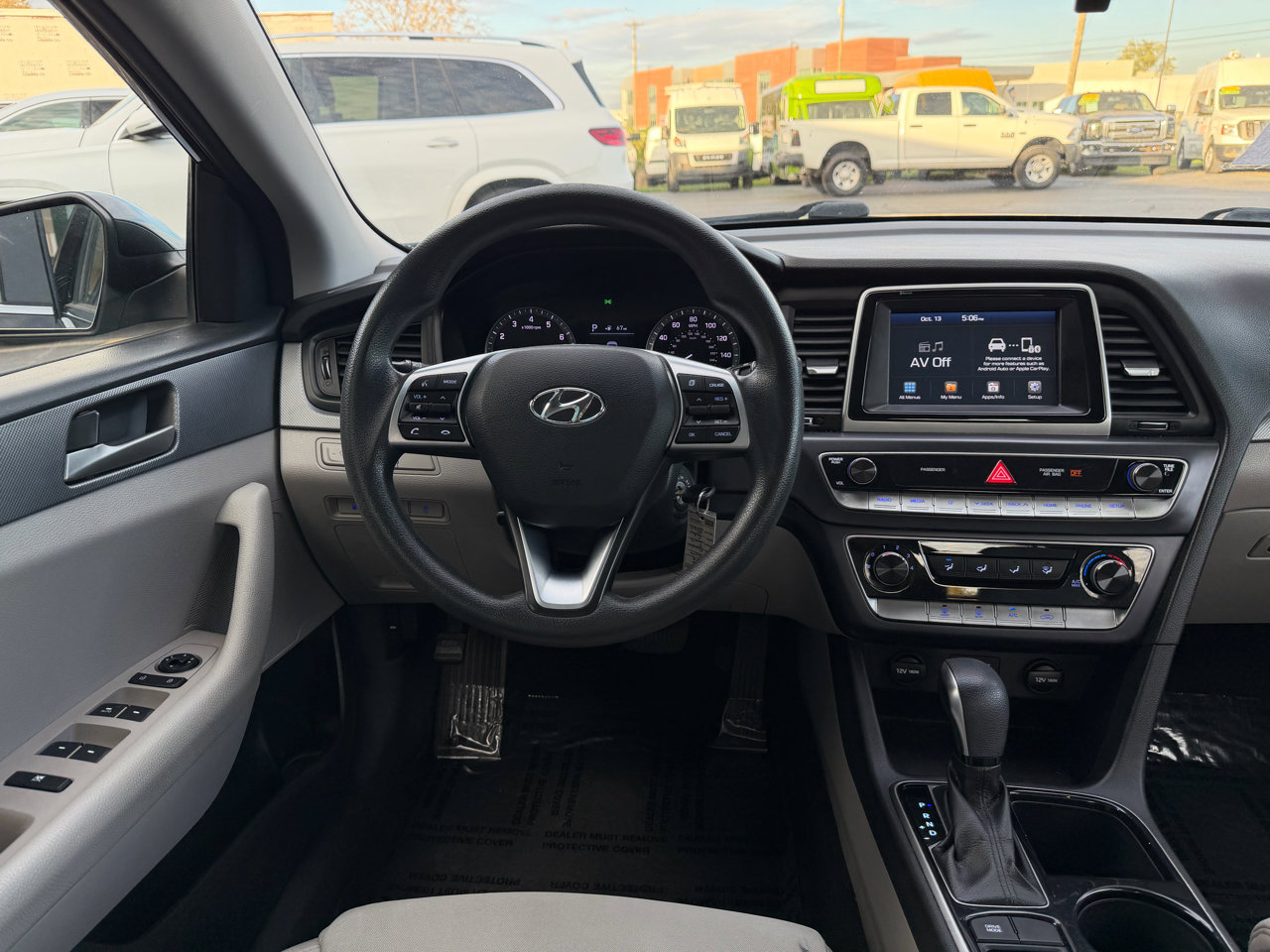 Used 2019 Hyundai Sonata SE image 16