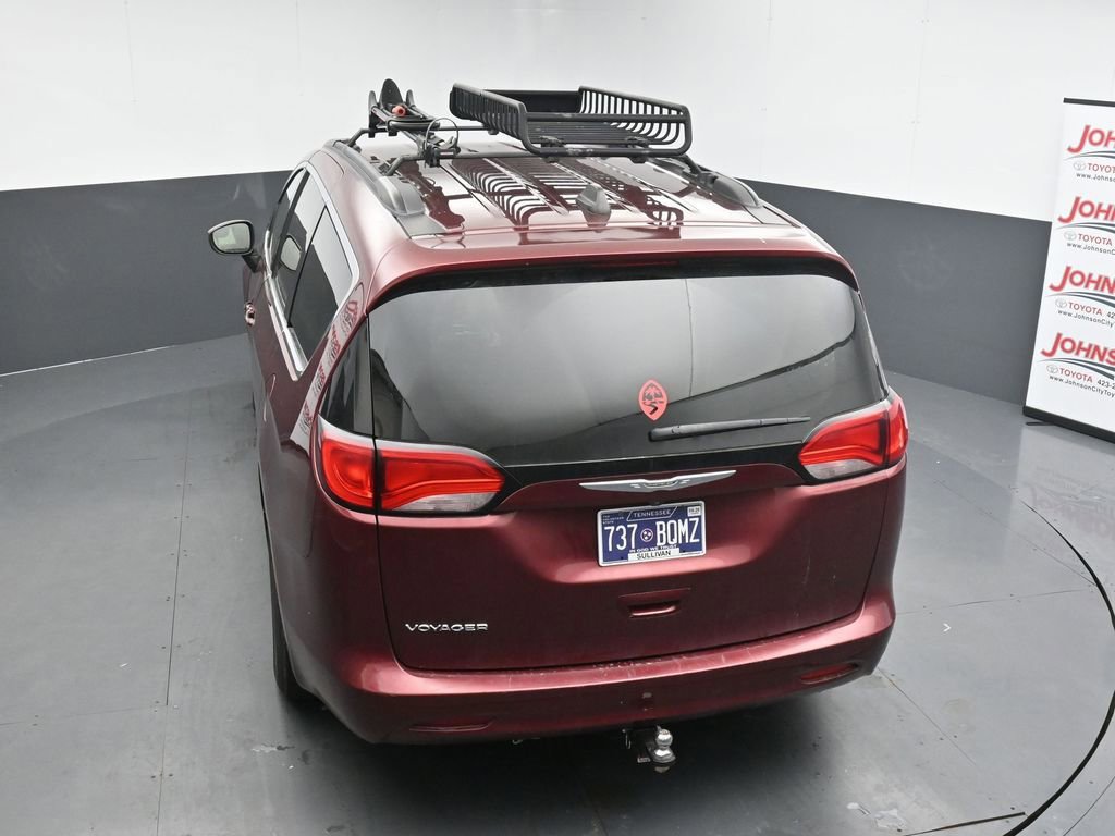 Used 2021 Chrysler Voyager Lxi image 15