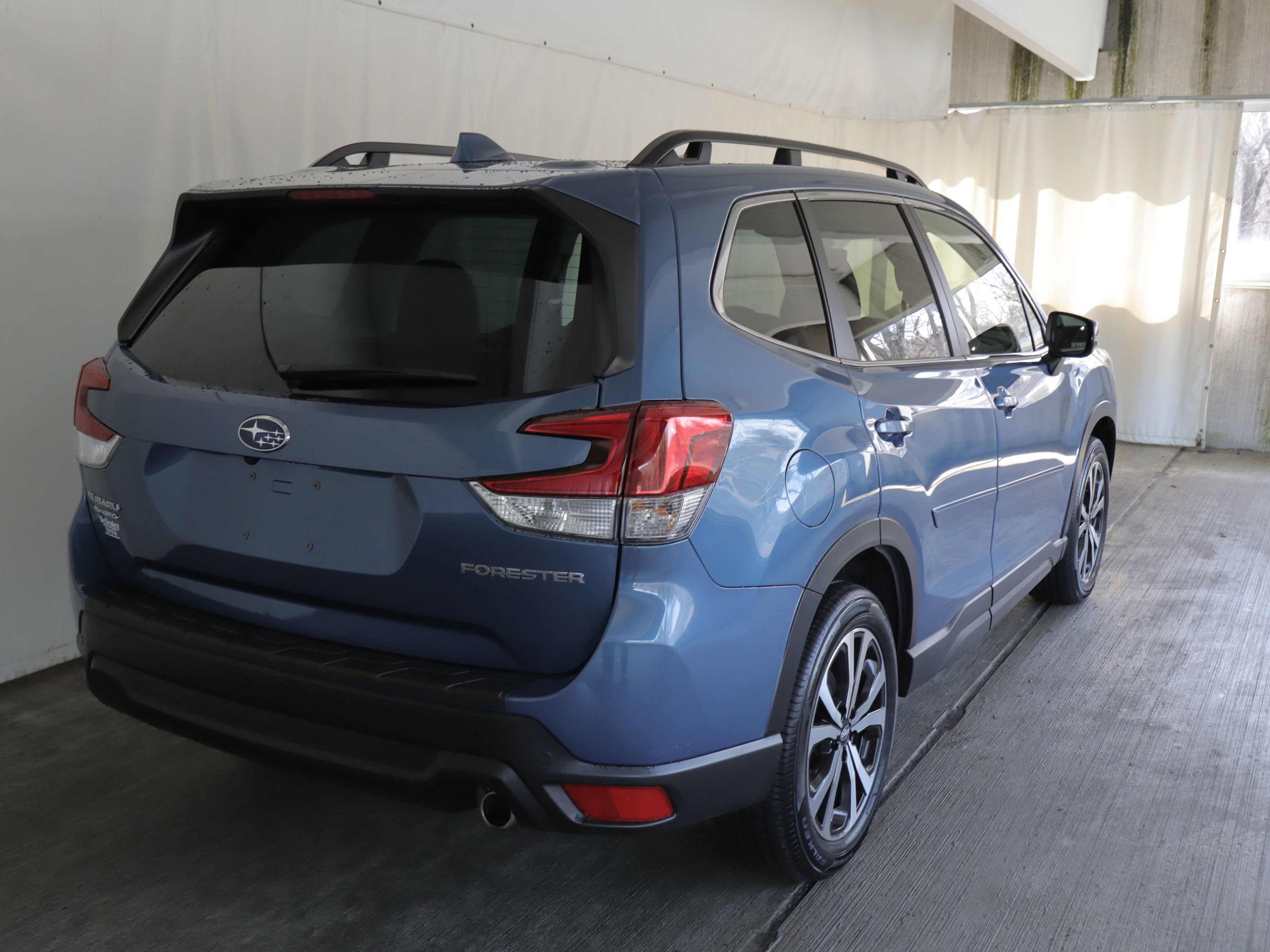 Used 2023 Subaru Forester Limited image 7