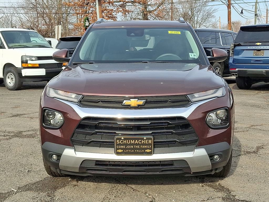 Used 2023 Chevrolet TrailBlazer LT w/ Convenience Package image 2