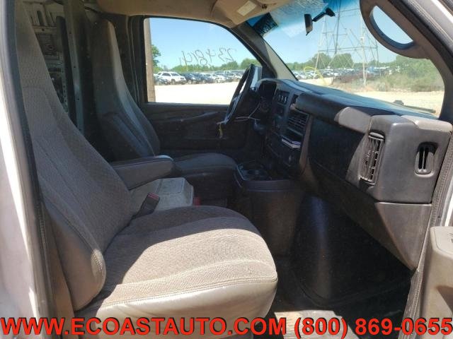 Used 2015 GMC Savana 2500 RWD image 6