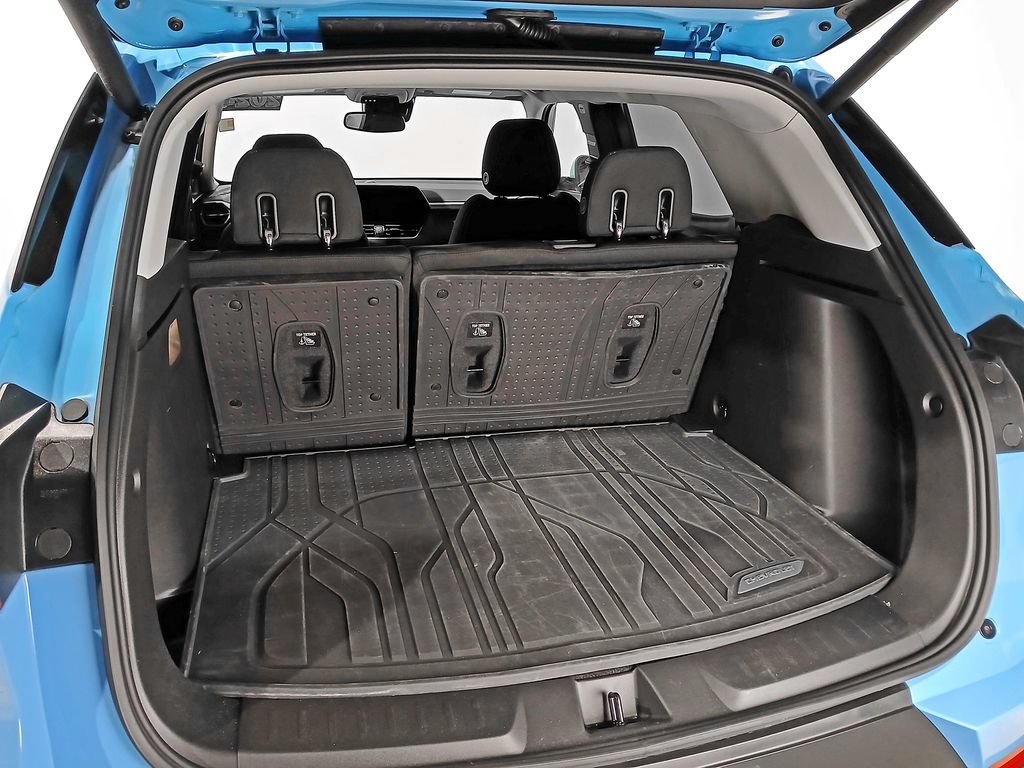 Used 2024 Chevrolet TrailBlazer LT w/ Convenience Package FWD image 8