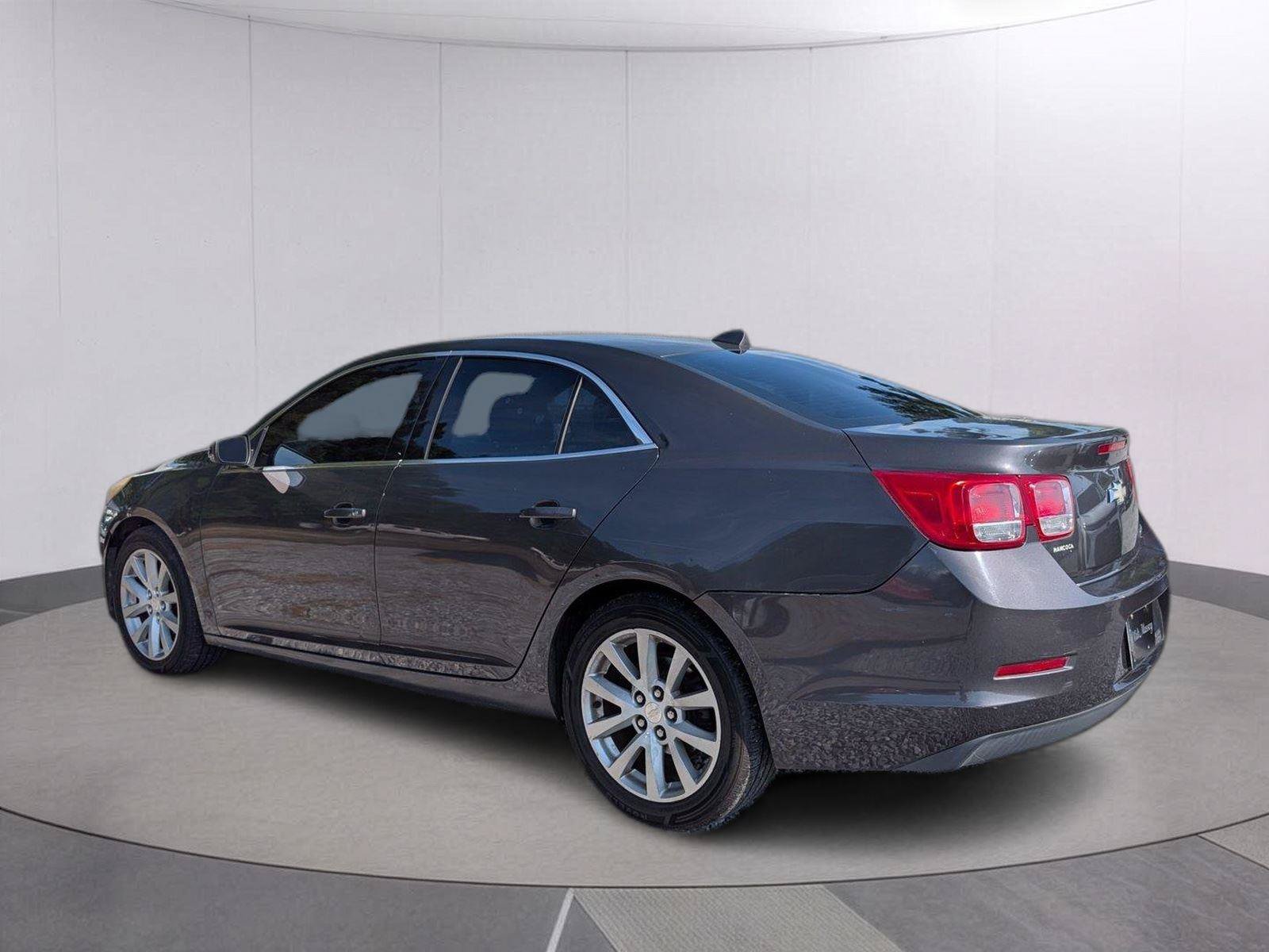 Used 2013 Chevrolet Malibu LT FWD image 3