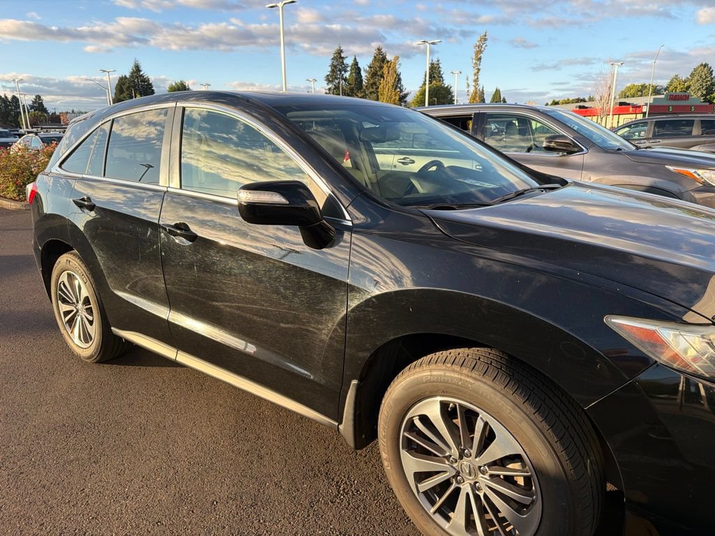 Used 2016 Acura RDX w/ Advance Package AWD/4WD image 3