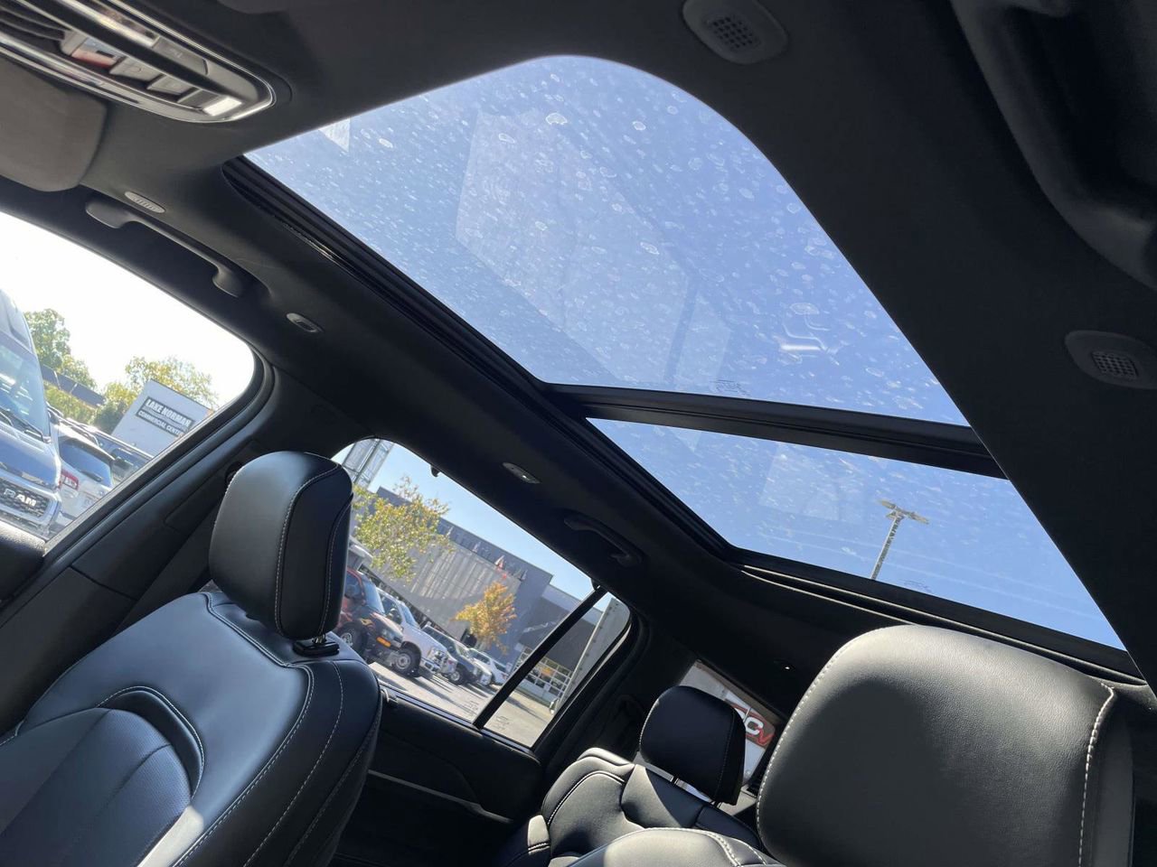 New 2025 Jeep Grand Cherokee L Limited image 27