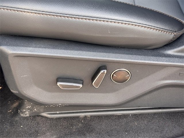 New 2024 Ford F150 Lightning Lariat image 12