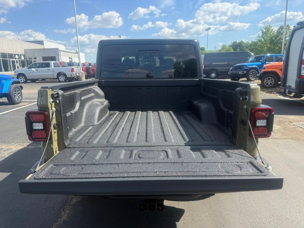 New 2026 Jeep Gladiator Willys AWD/4WD image 47