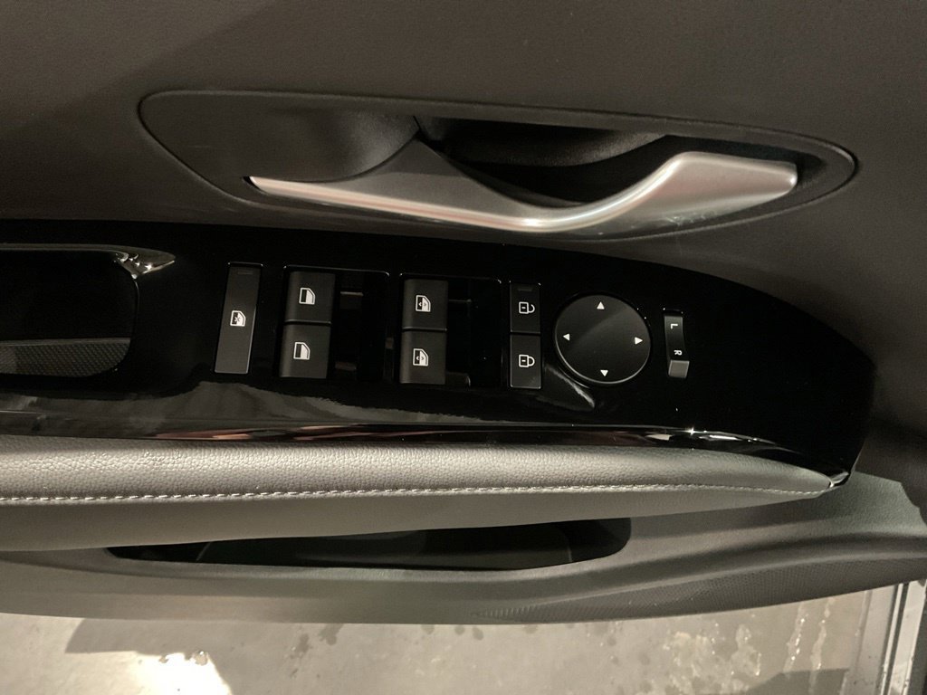 New 2026 Hyundai Tucson Limited w/ Tow & Go Package AWD/4WD image 14