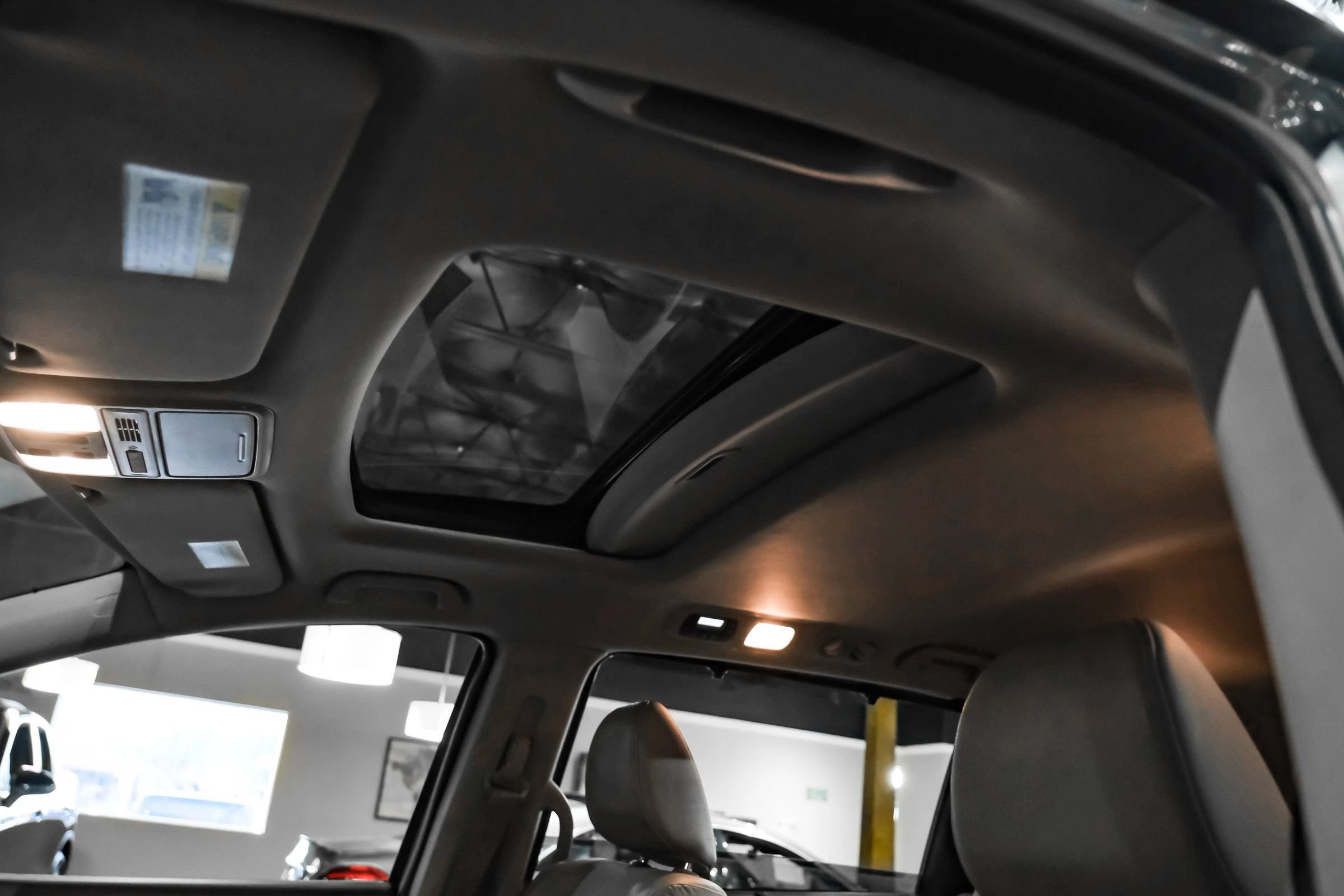 Used 2017 Honda Odyssey EX-L image 5