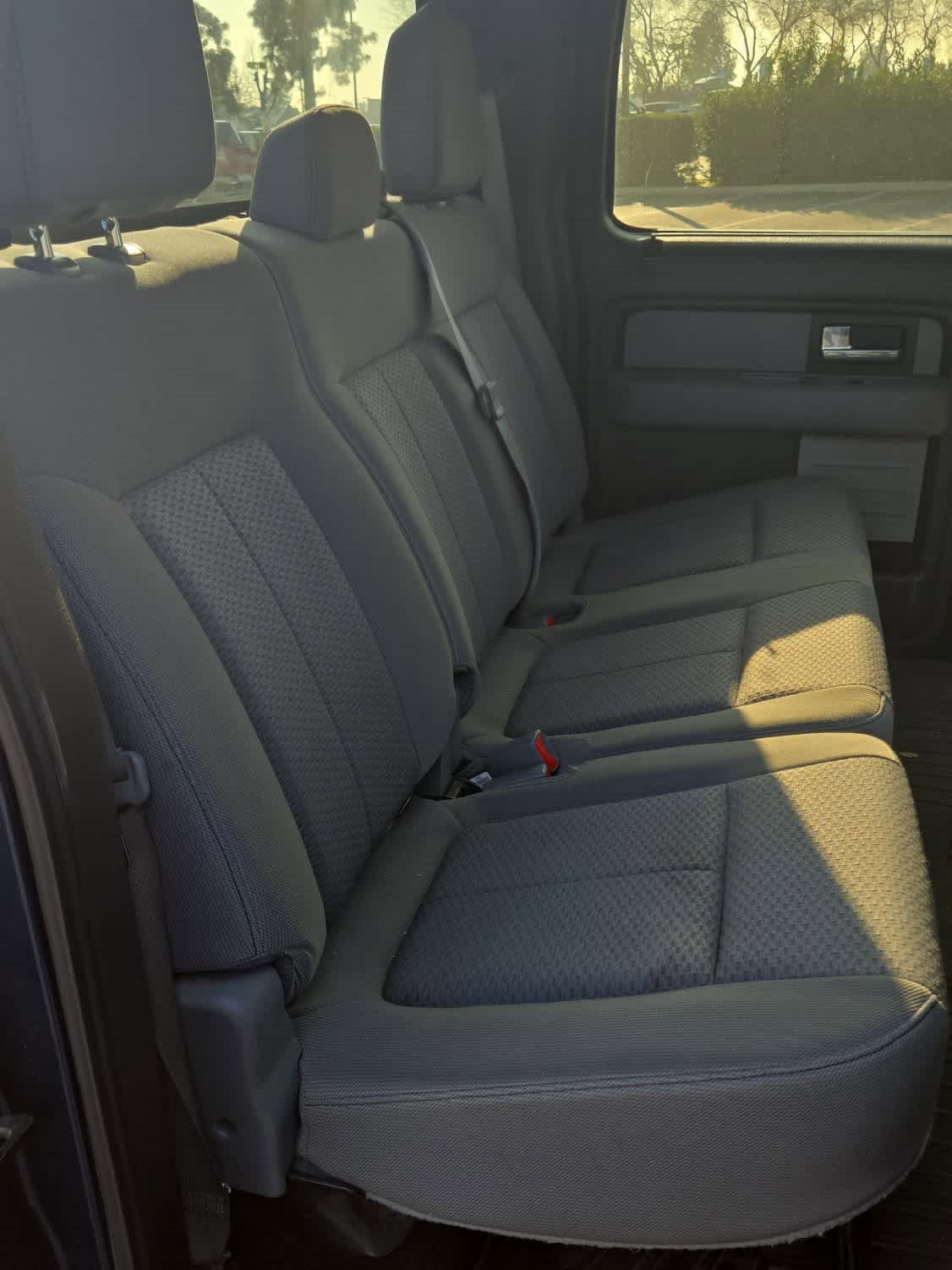 Used 2013 Ford F150 XLT w/ XLT Chrome Pkg image 27