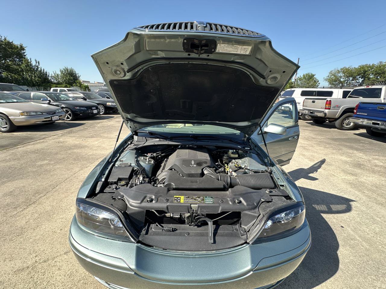 Used 2005 Lincoln LS RWD image 19