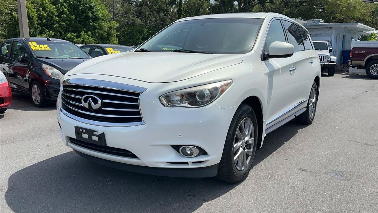 Used 2013 INFINITI JX35 AWD w/ Premium Pkg image 3