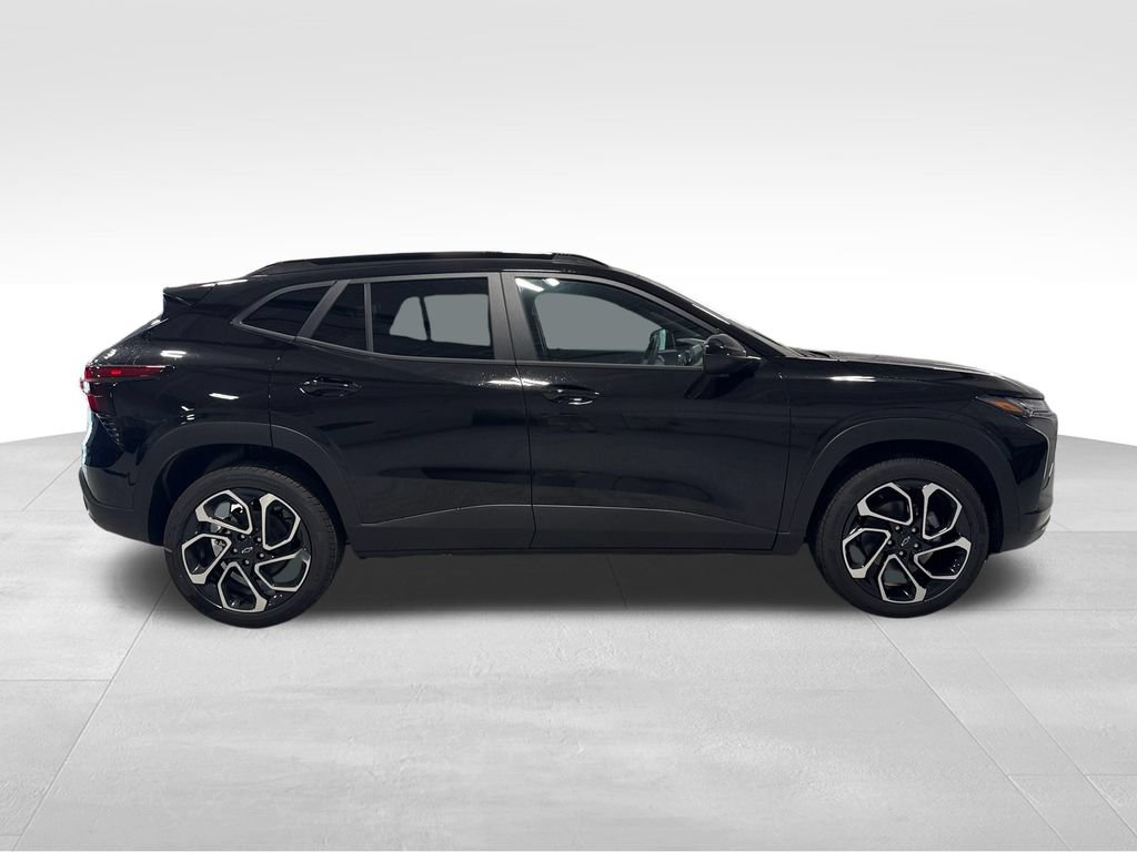 New 2026 Chevrolet Trax RS w/ Sunroof Package FWD image 52