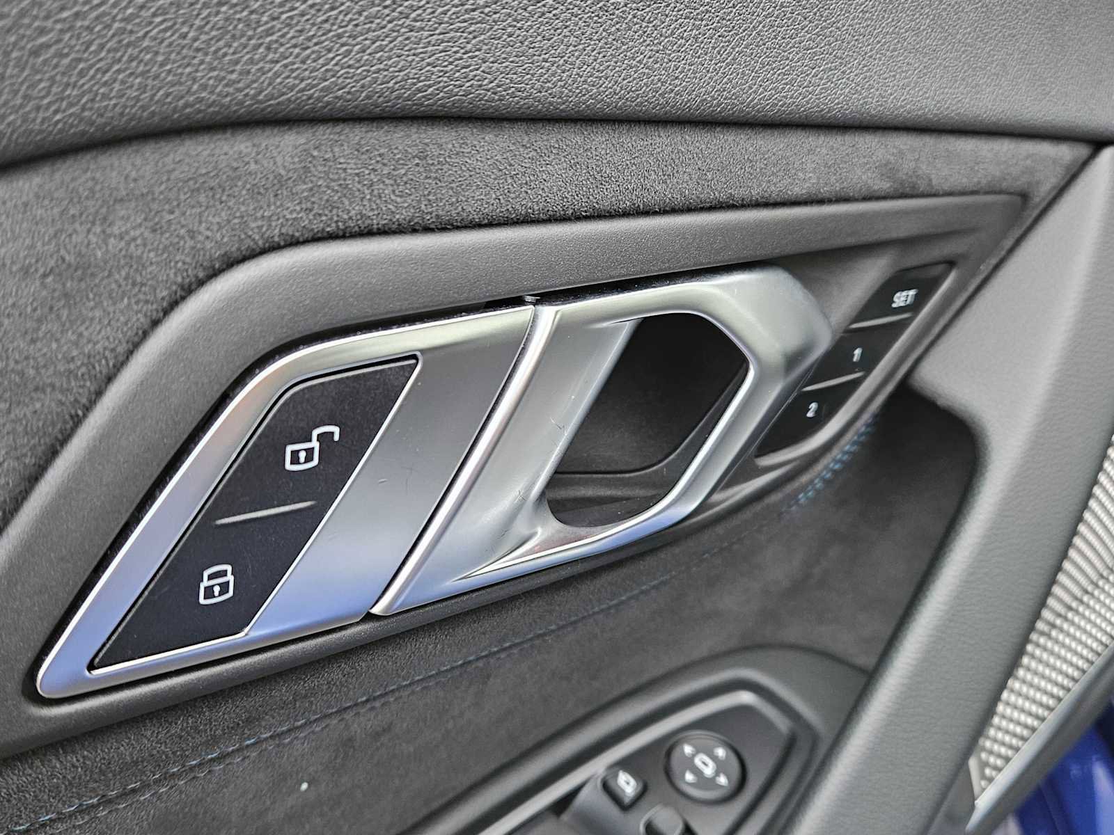 Used 2025 BMW Z4 sDrive30i w/ Premium Package image 24