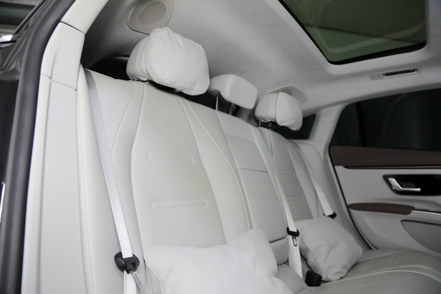 Used 2023 Mercedes-Benz EQS AMG 4MATIC w/ Trim Level Package image 48