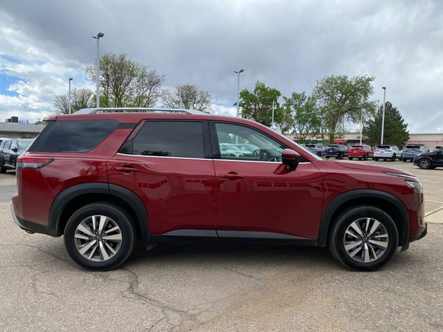 Certified 2025 Nissan Pathfinder SL AWD/4WD image 6