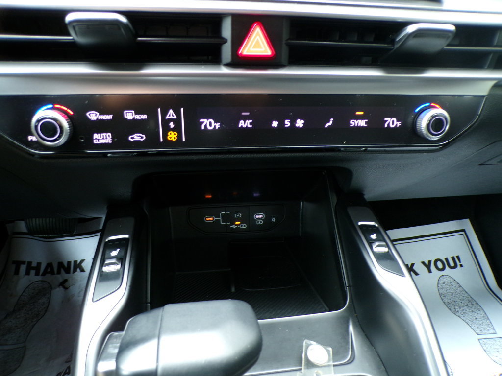 Used 2025 Kia Sorento S w/ Panoramic Sunroof Package FWD image 27