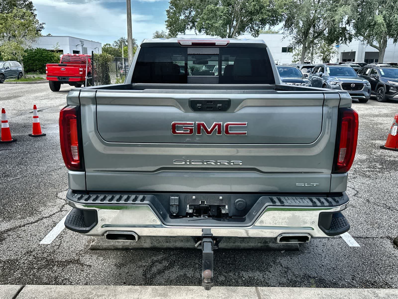 Used 2023 GMC Sierra 1500 SLT w/ SLT Premium Plus Package AWD/4WD image 7