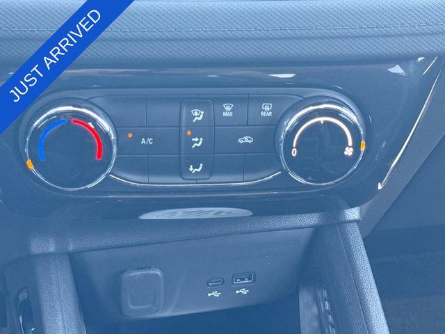 Used 2024 Chevrolet TrailBlazer LT image 19