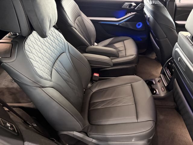New 2026 BMW ALPINA XB7 AWD/4WD image 11