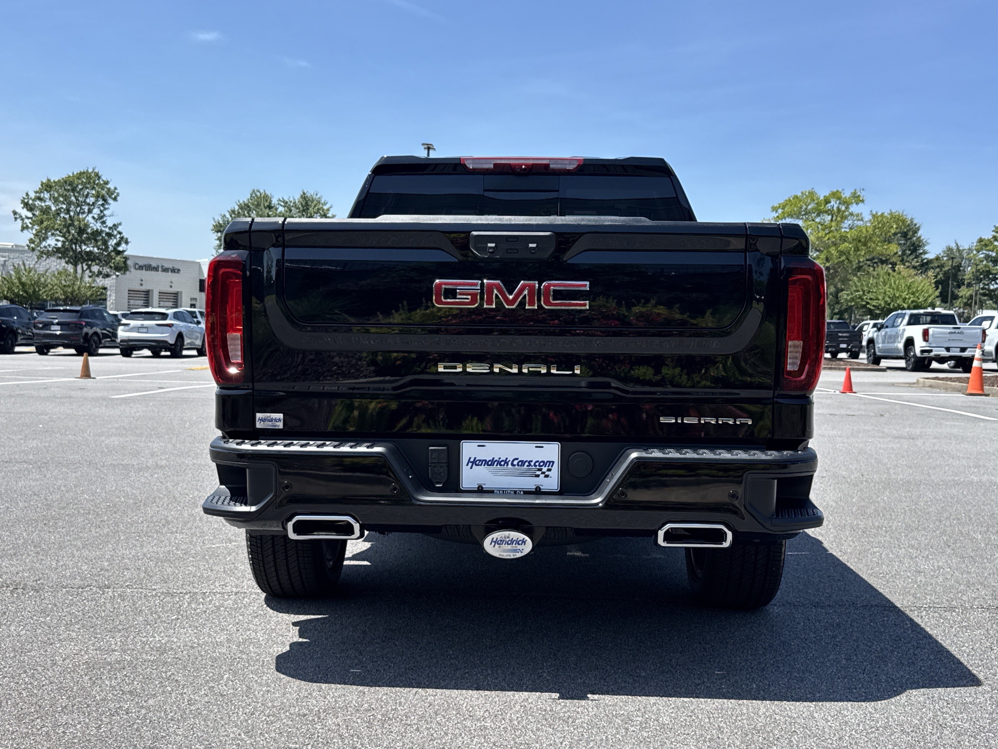 New 2026 GMC Sierra 1500 Denali w/ Denali Reserve Package AWD/4WD image 9