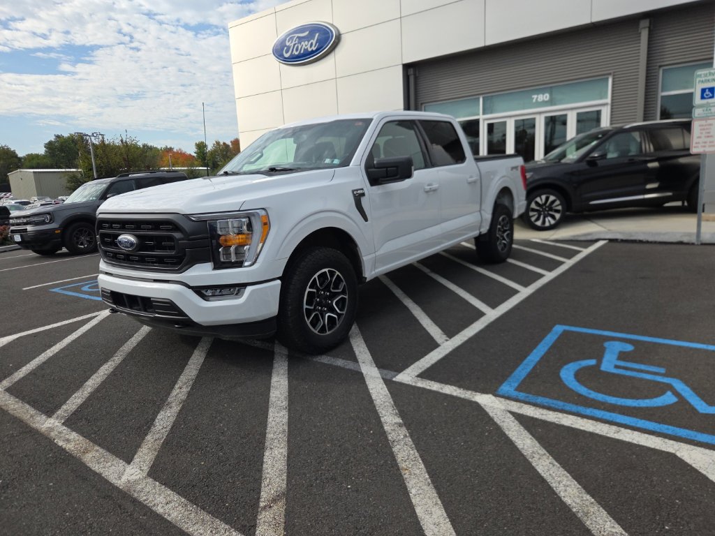 Used 2022 Ford F150 XLT w/ Equipment Group 302A High AWD/4WD image 3