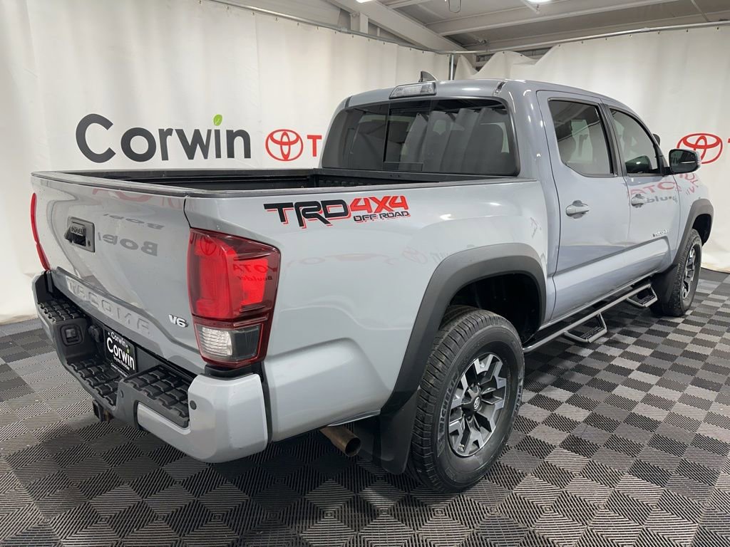 Used 2019 Toyota Tacoma TRD Off-Road image 6