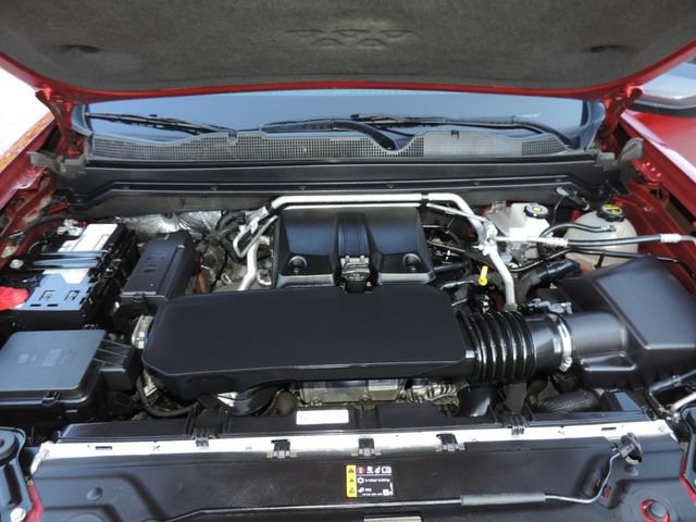 Used 2024 Chevrolet Colorado LT w/ LT Convenience Package III RWD image 17