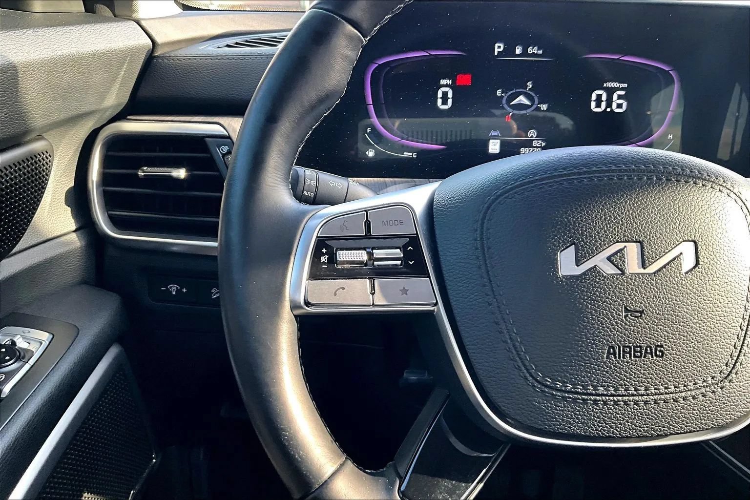 Used 2024 Kia Telluride EX AWD/4WD image 20
