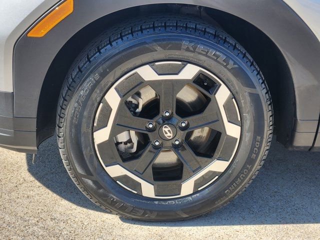 Used 2024 Hyundai Santa Fe SEL image 17