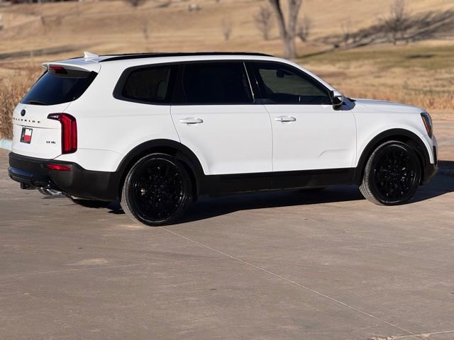 Used 2021 Kia Telluride SX w/ SX Prestige Package image 16