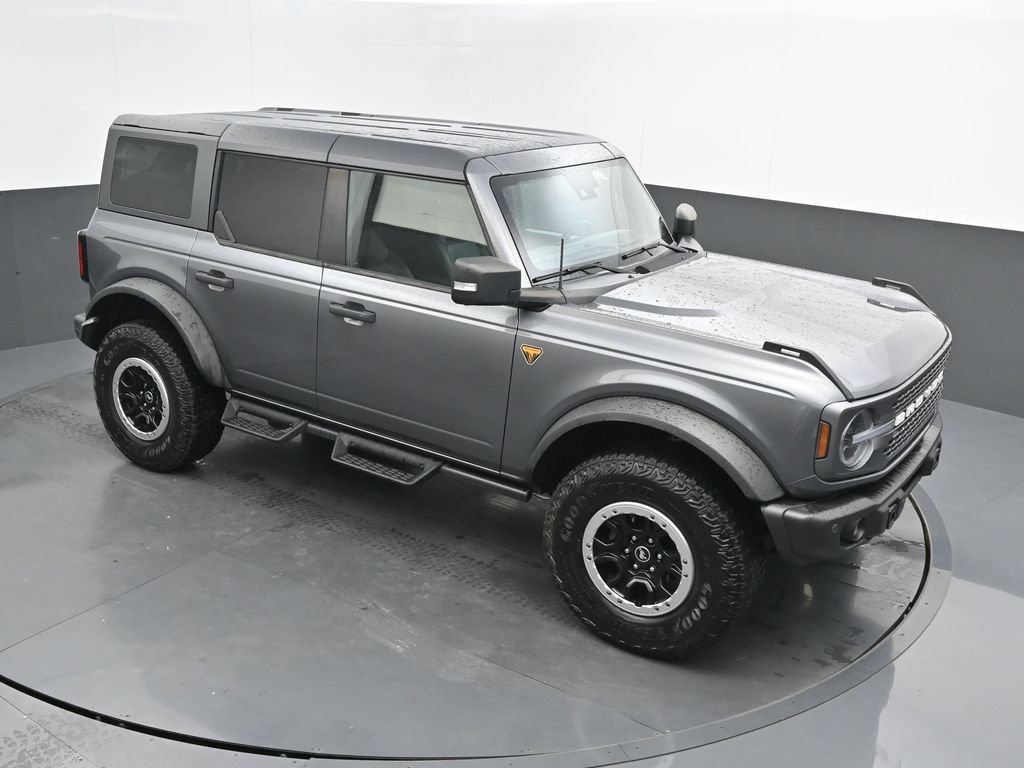 Used 2023 Ford Bronco Badlands w/ Sasquatch Package AWD/4WD image 33
