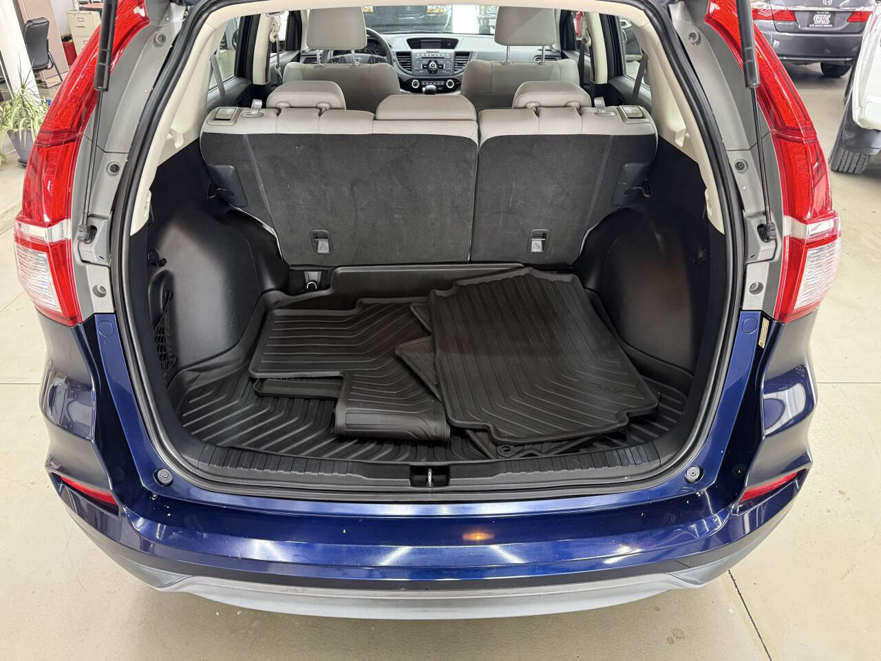 Used 2015 Honda CR-V LX image 8