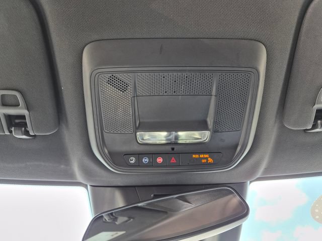 Used 2024 Chevrolet Equinox EV LT FWD image 27