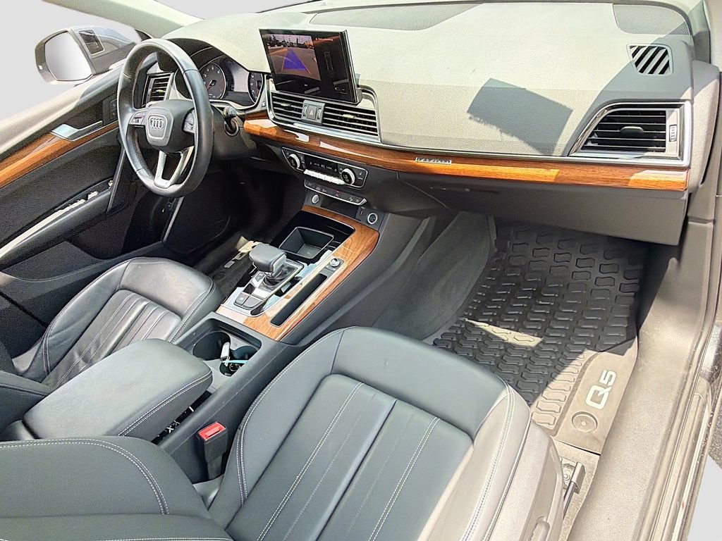 Used 2023 Audi Q5 2.0T Premium AWD/4WD image 29