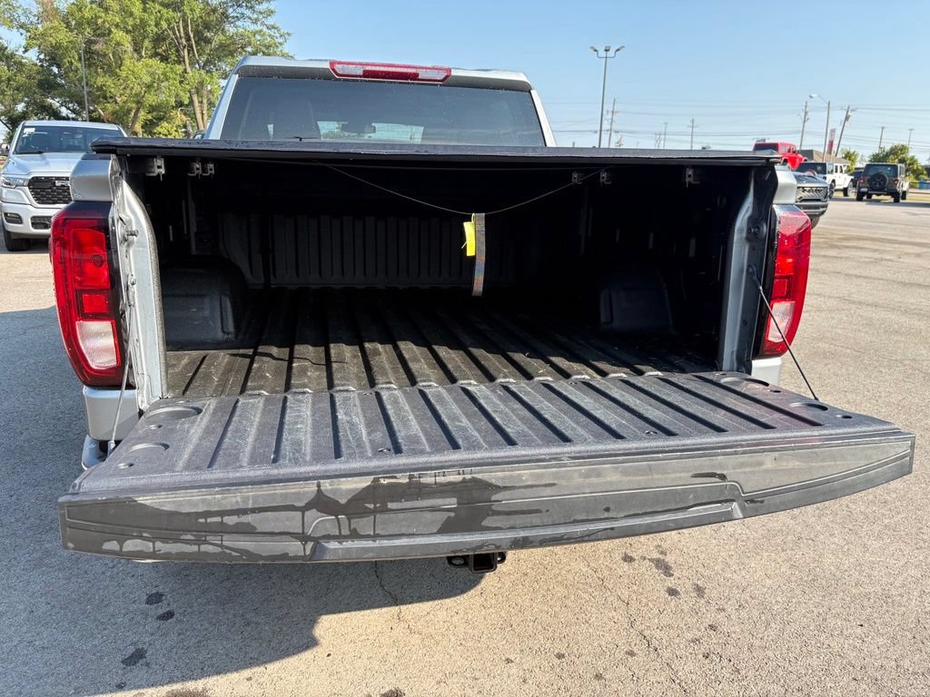 Used 2026 GMC Sierra 1500 Pro w/ Pro Value Package AWD/4WD image 7
