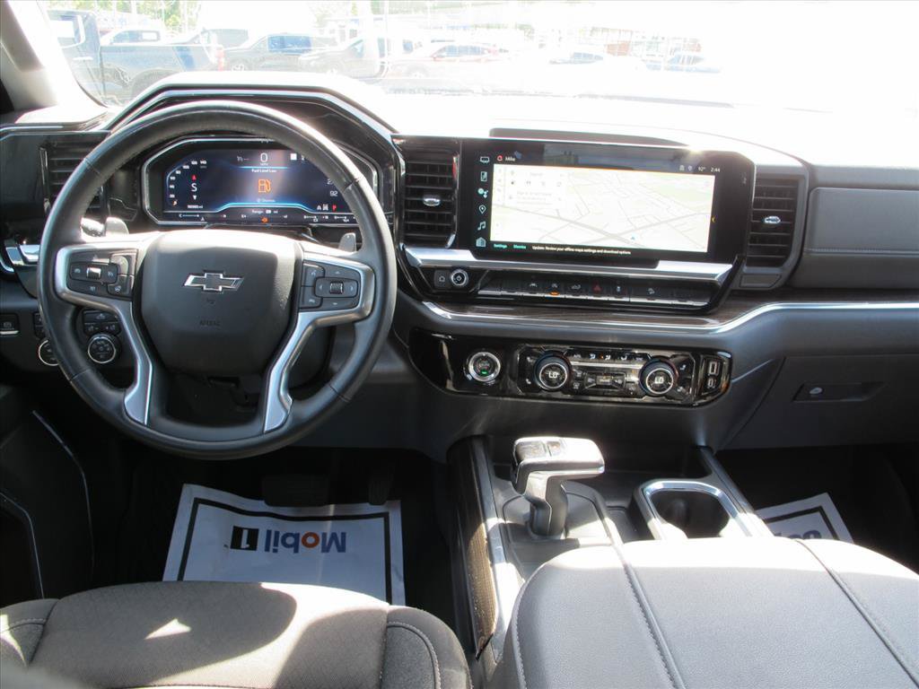Used 2023 Chevrolet Silverado 1500 LT Trail Boss w/ Protection Package AWD/4WD image 15