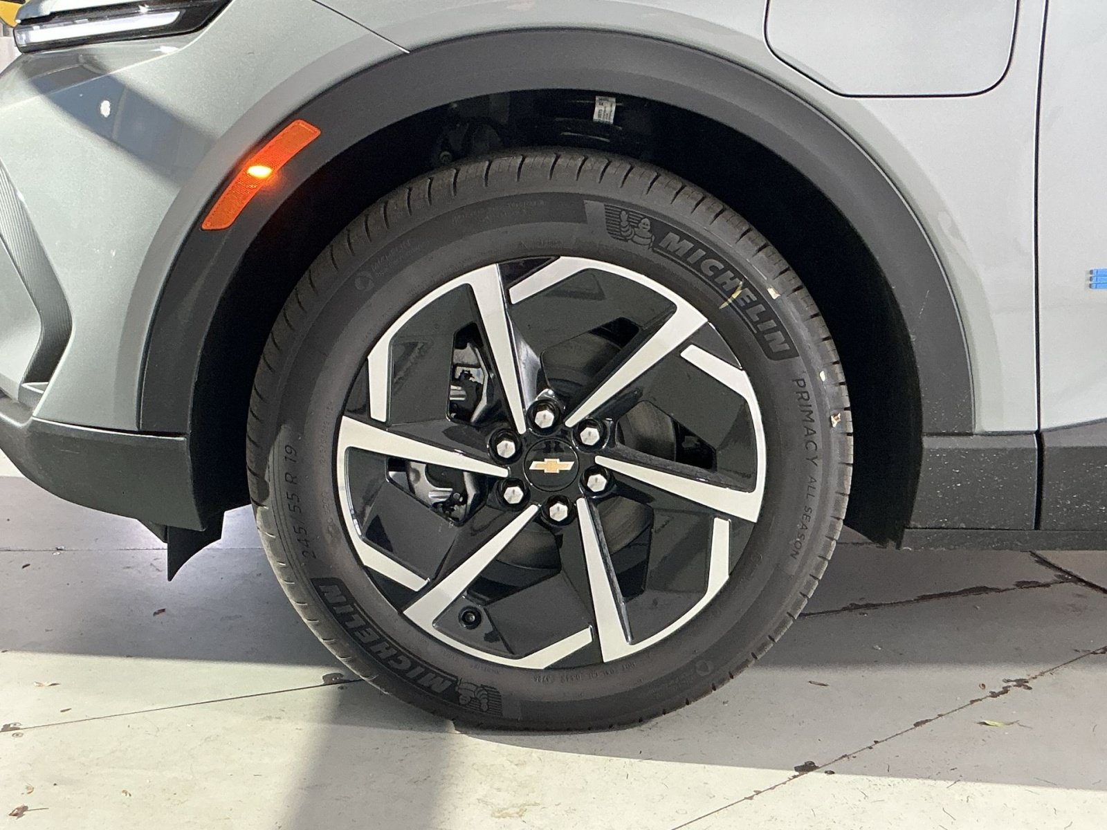 New 2026 Chevrolet Equinox EV LT FWD image 20