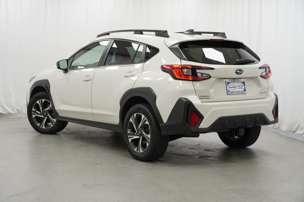 Used 2024 Subaru Crosstrek 2.0i Premium AWD/4WD image 3