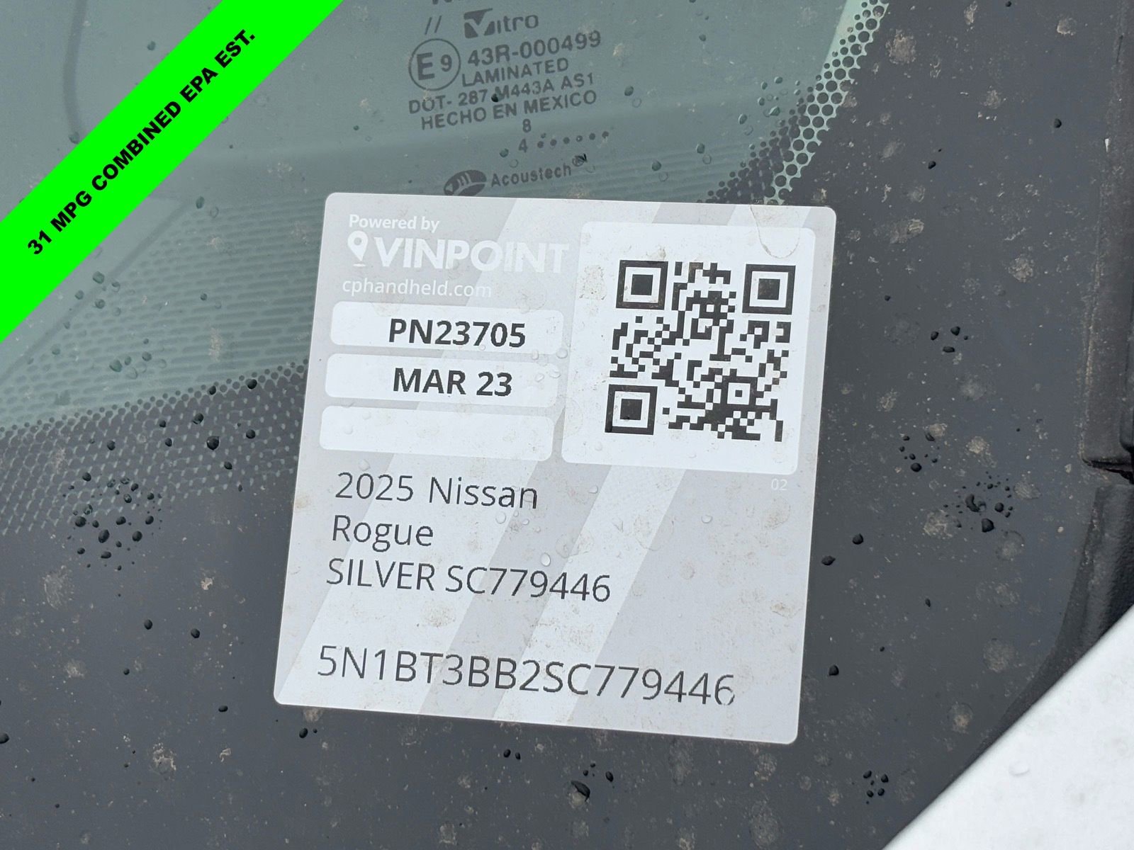 Used 2025 Nissan Rogue SV AWD/4WD image 31