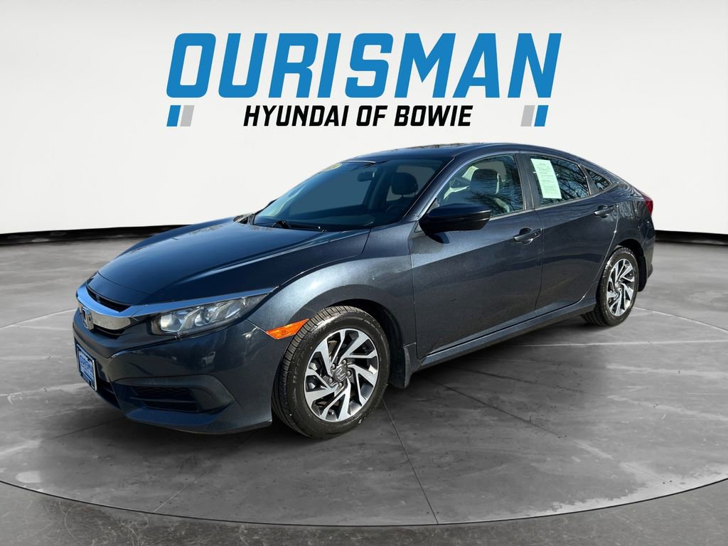 Used 2018 Honda Civic EX image 2