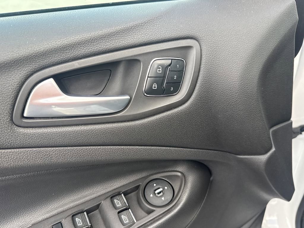 Used 2014 Ford Escape Titanium FWD image 27
