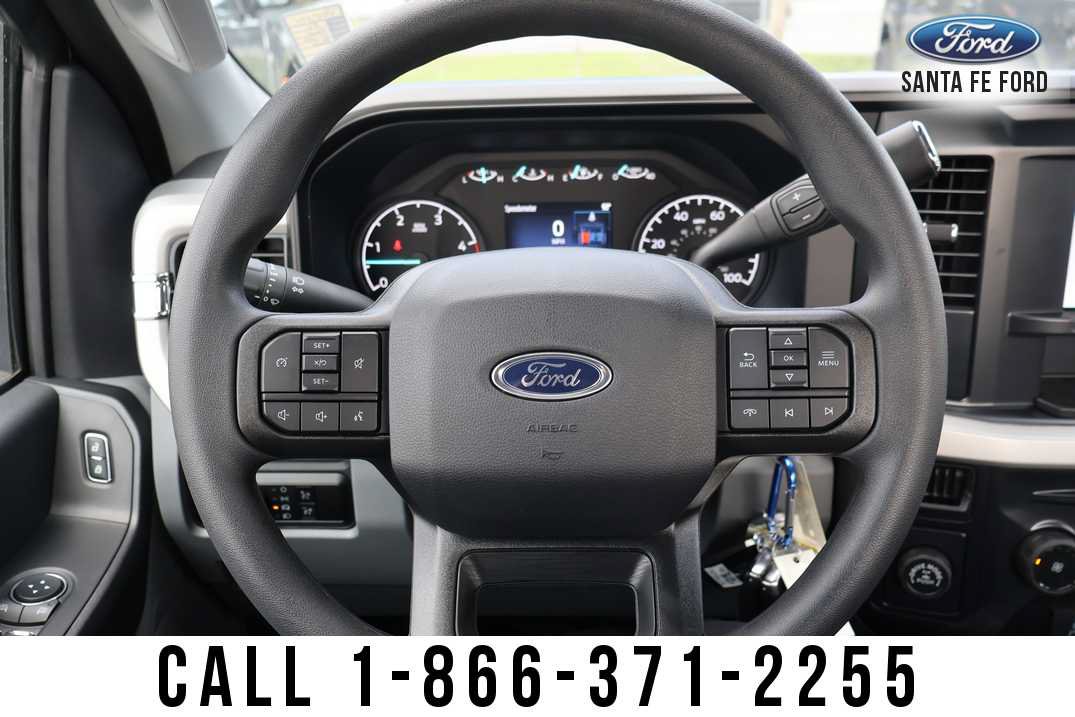 New 2026 Ford F350 XL w/ 360-Degree Camera Package RWD image 23