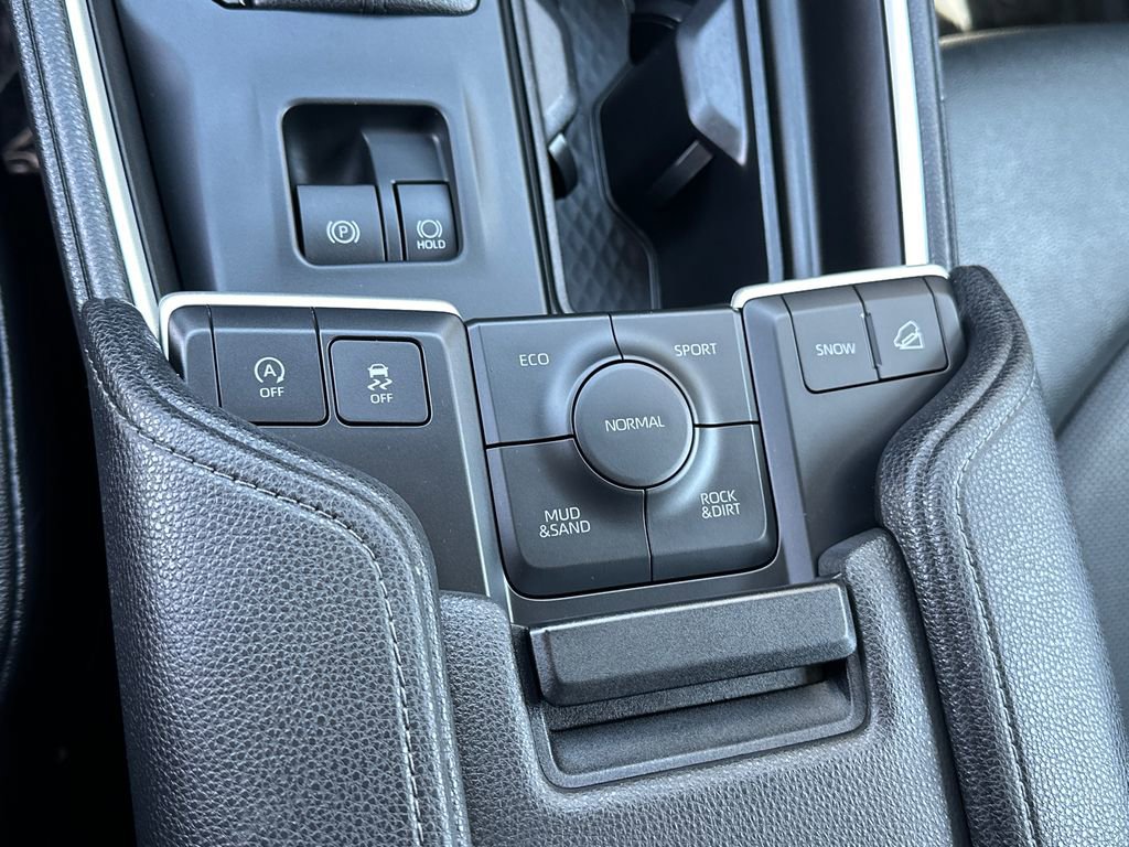 Used 2025 Toyota Grand Highlander XLE image 33