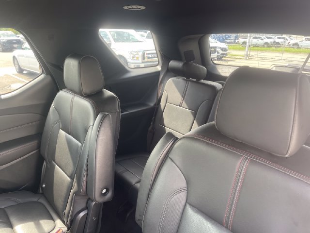Used 2022 Chevrolet Traverse RS AWD/4WD image 28