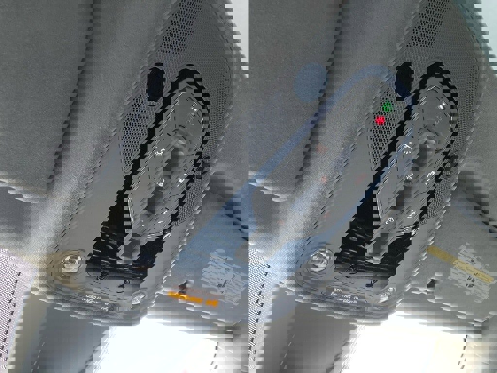 Used 2019 Audi Q8 Prestige w/ Luxury Package image 25