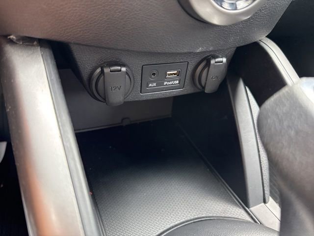 Used 2015 Hyundai Veloster FWD image 22